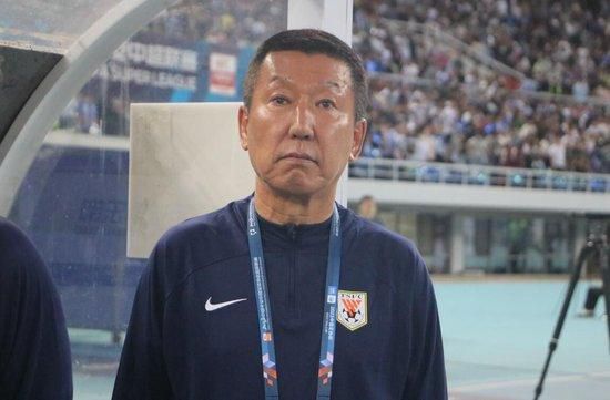亚洲美女精品成人在线视频